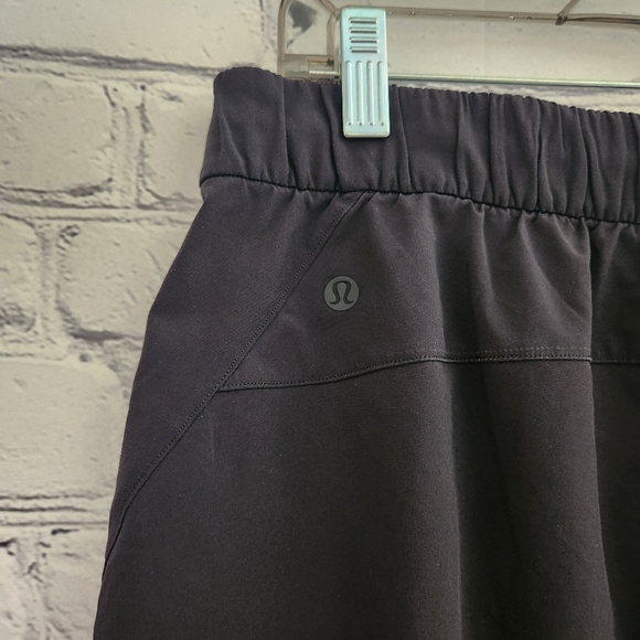 Lululemon Stroll at Sundown Short - Picture 7 of 10